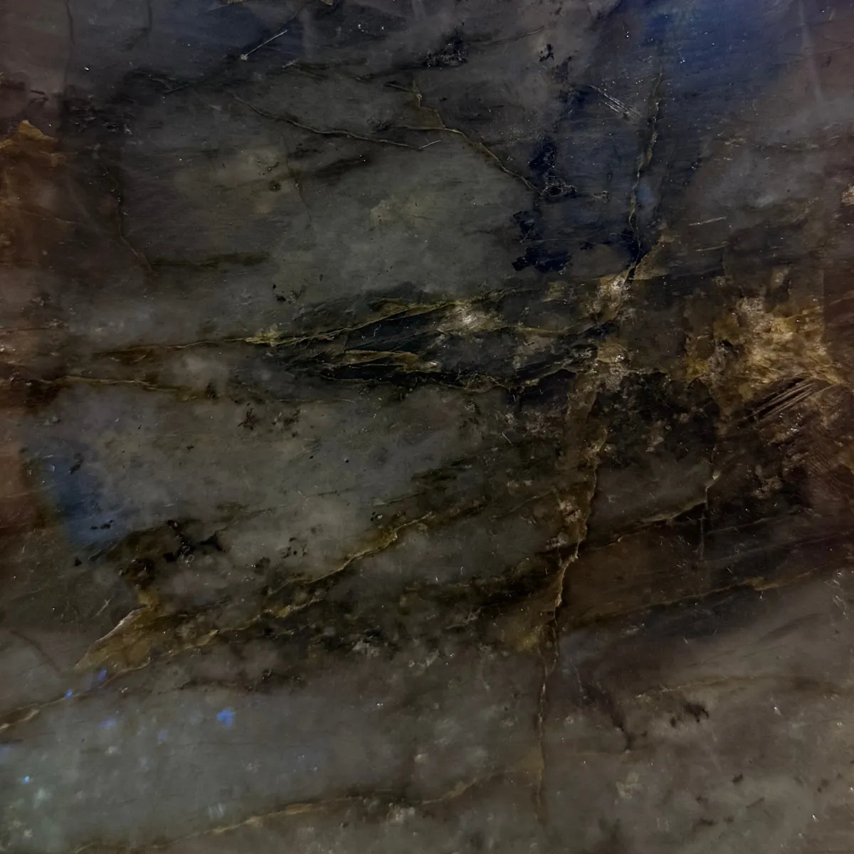 Labradorite bleue